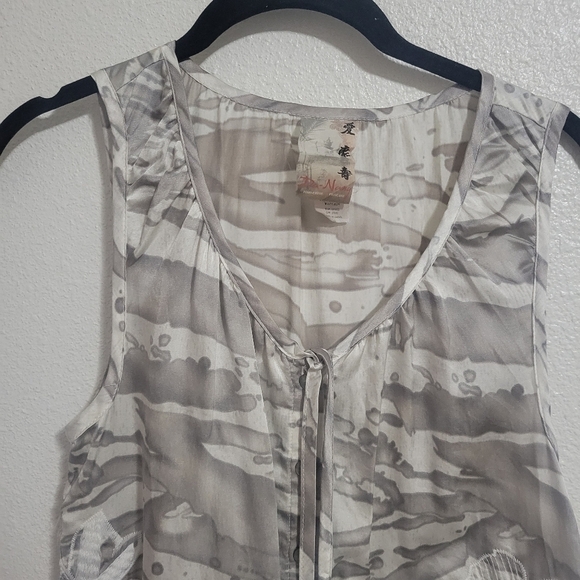 NWT Da-Nang embroidered tunic sleeveless top size xs - Picture 3 of 13